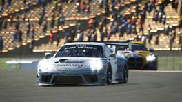 04.03.2023, 24H SERIES ESPORTS, Round 6, Barcelona, #5, Williams Esports Chillblast Porsche 911 GT3 R: Daniel Pásztor, Kenneth Gulbrandsen, Louis Nahser, iRacing