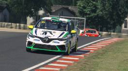 17.04.2023, The Racing Line Clio Cup, Media Day, Oulton Park Fosters, Eric Manintveld, Send it or Bend it, iRacing