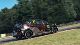 17.04.2023, The Racing Line Clio Cup, Media Day, Oulton Park Fosters, Fabian Siegmann, Team Heusinkveld, iRacing