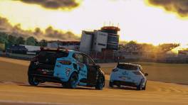 01.05.2023, The Racing Line Clio Cup, Round 2, Brands Hatch Indy, Daniel Downing, Slow in Slide out, Alejandro Caride, Lurchas Galicia, iRacing