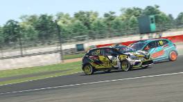 08.05.2023, The Racing Line Clio Cup, Round 3, Silverstone National, Duncan Marais, Goldwing, Joseph Gibson, ORD, iRacing