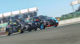 08.05.2023, The Racing Line Clio Cup, Round 3, Silverstone National, Daniel Downing, Slow in Slide out, Martin Kjaer. NSR Gold, iRacing