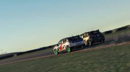 15.05.2023, The Racing Line Clio Cup, Round 4, Snetterton 300, Kyle Ridley, Win it or Bin it, Donni Henriksen, NSR Red, iRacing